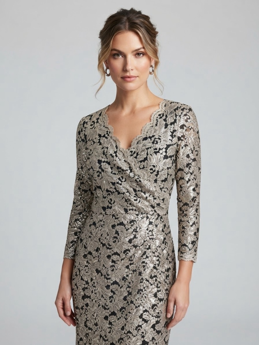 Jessica Howard Black & Gold Metallic Lace Scallop V-Neck Gown Size 4
